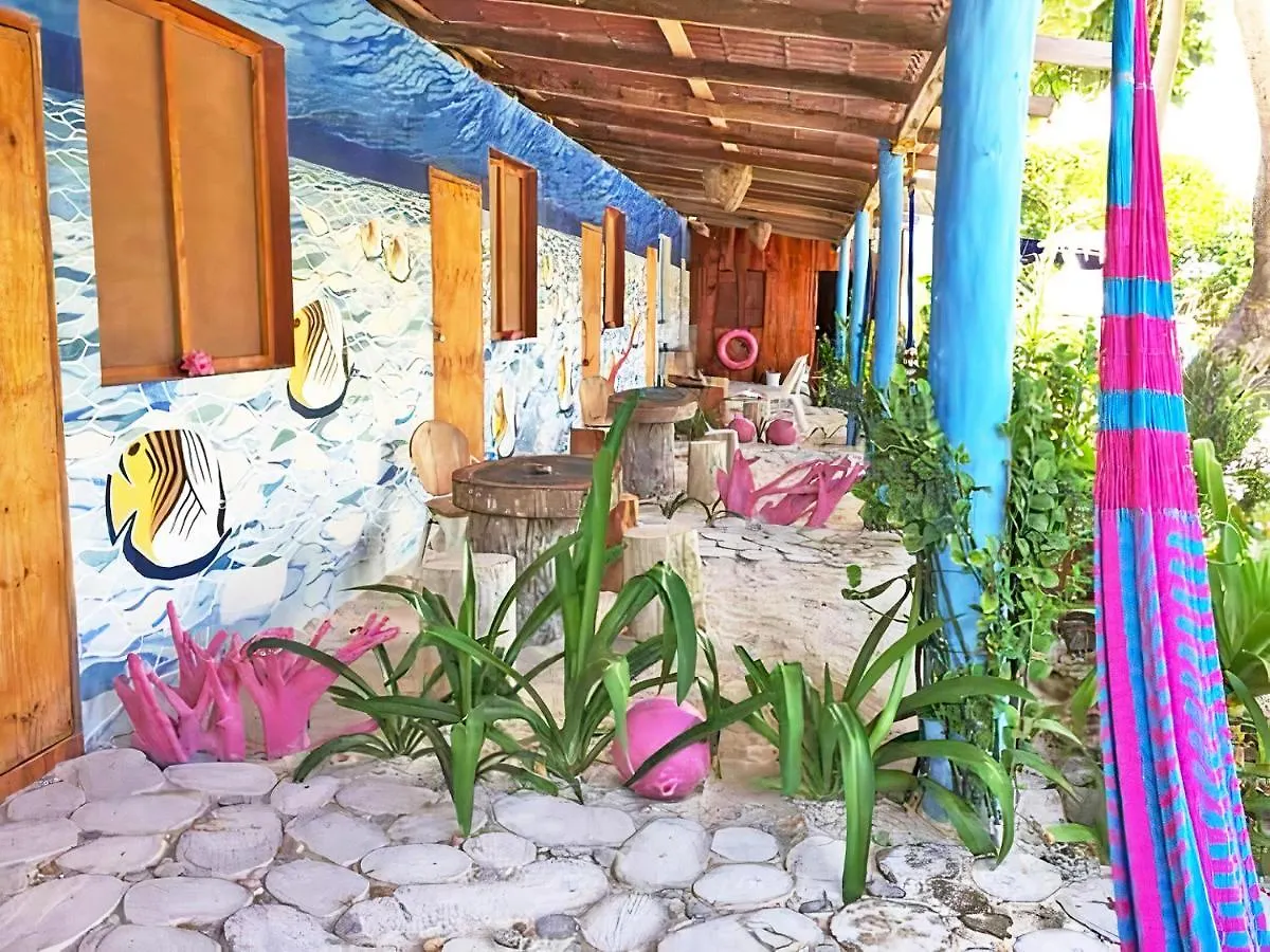 Casa Neptuno Mahahual Otel