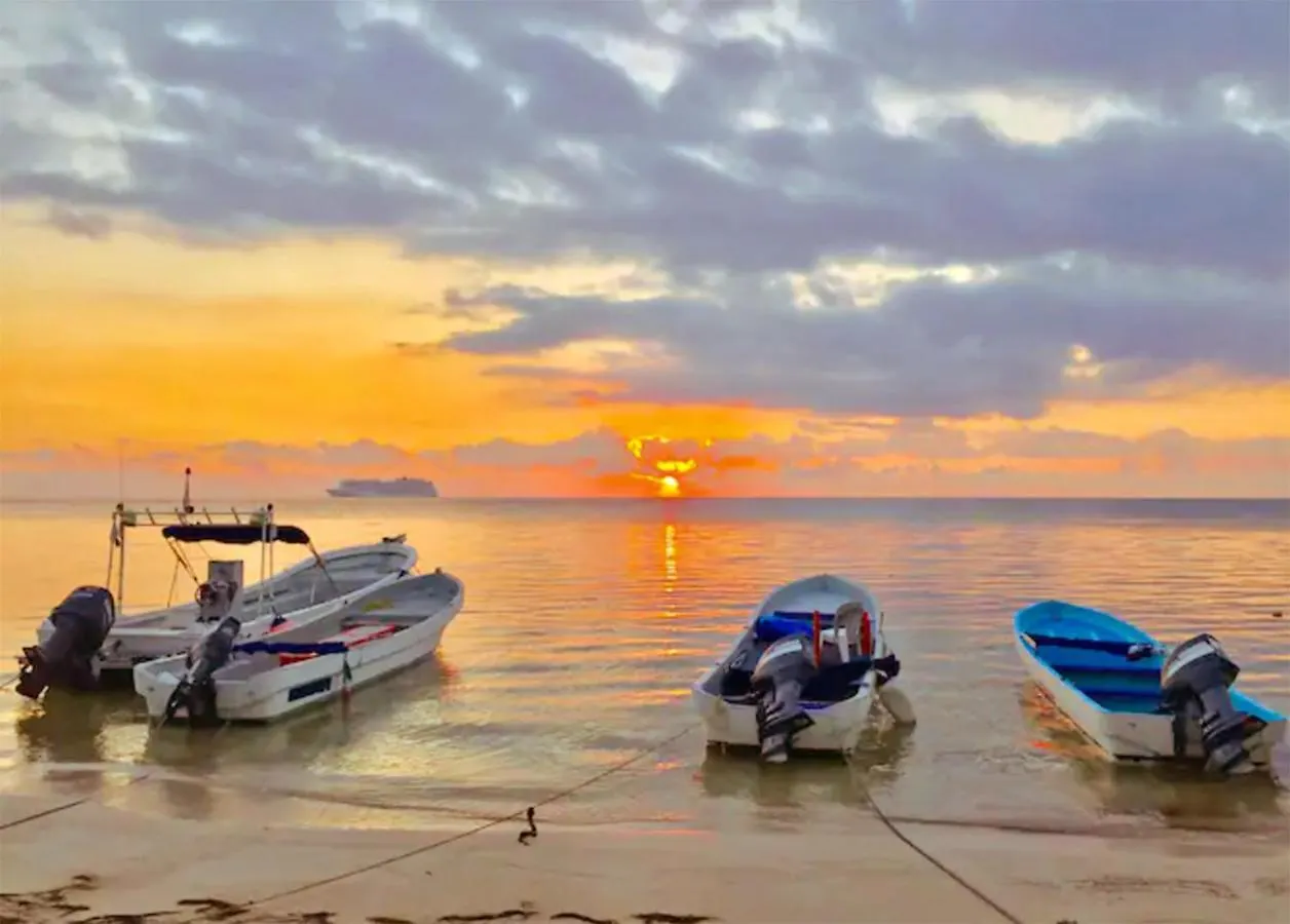 Casa Neptuno Mahahual Otel Meksika